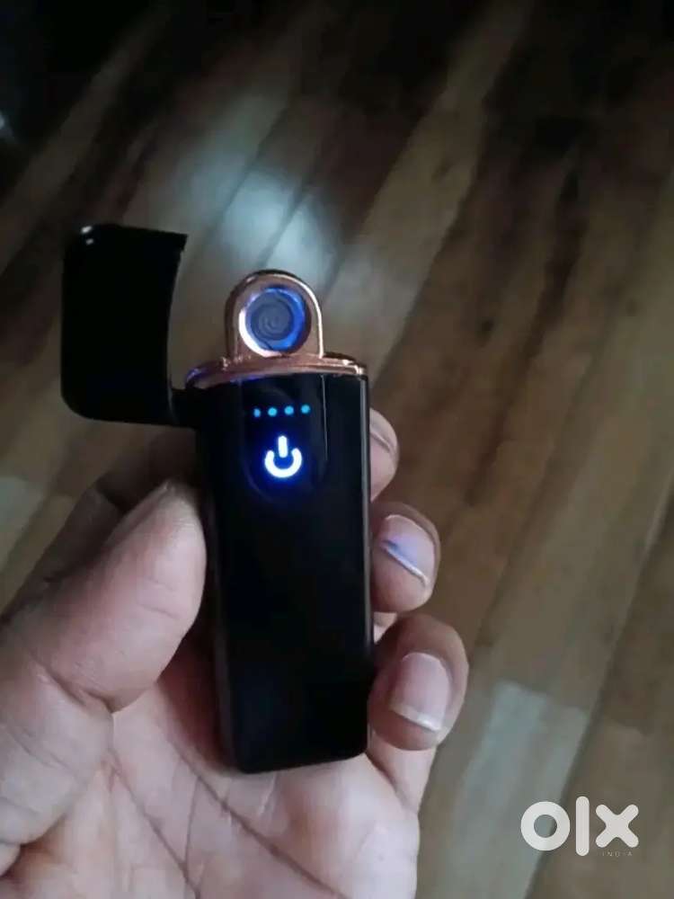 Rechargeable lighter