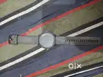Noise Fit Arc Round dial