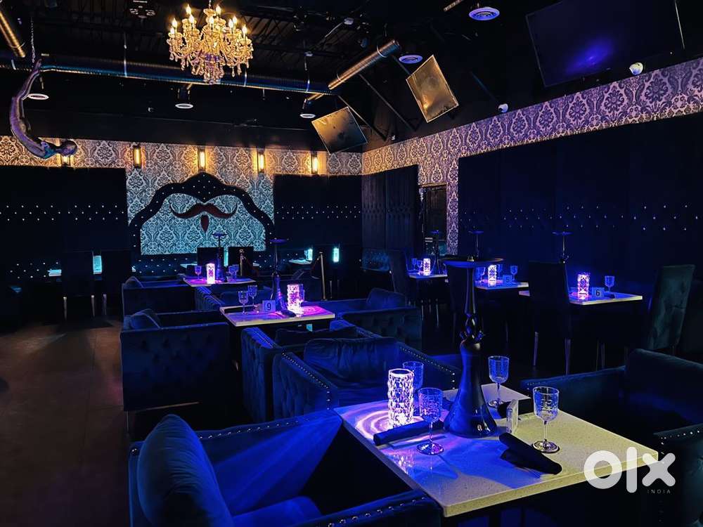 Furnished cafe & lounge available in Bhawanipur