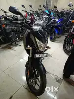 BAJAJ PULSAR NS 125 BLACK