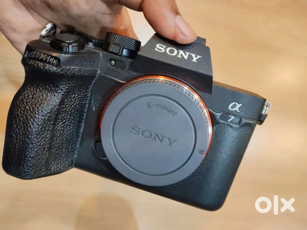 Sony a7 iv with bill box all accessories 24mm 1.4 a7 m4- a7iv @145000