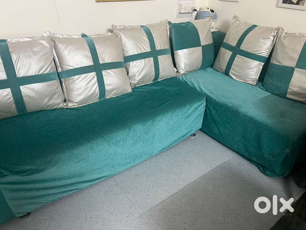 6 seater L shape Sofa