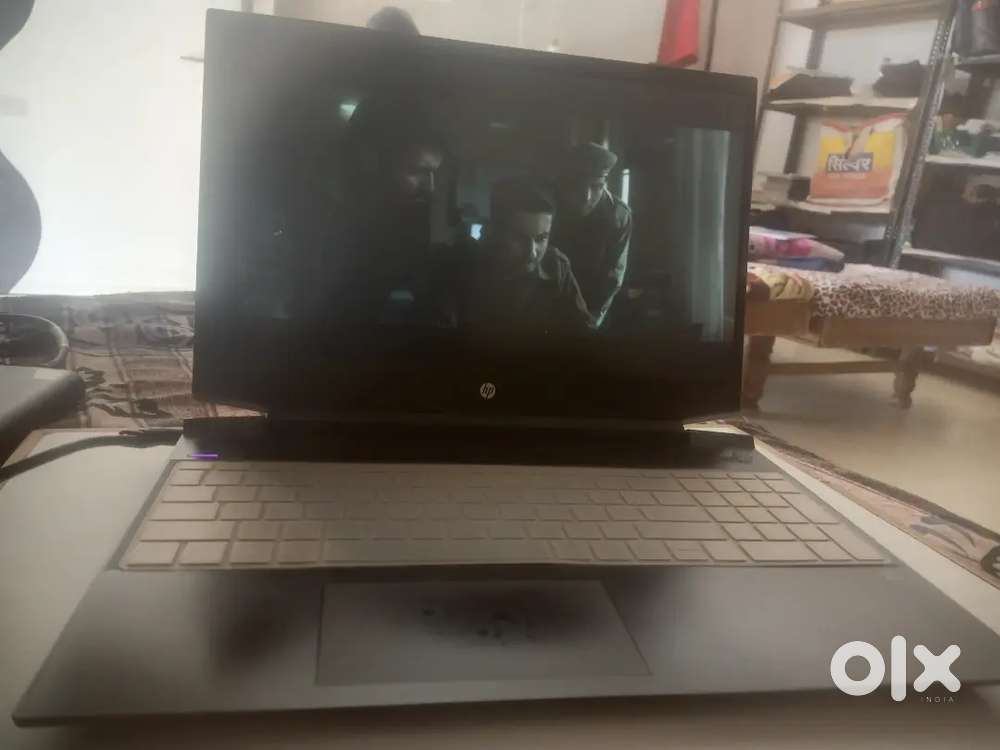 HP Pavilion AMD Ryzen 5 Hexa