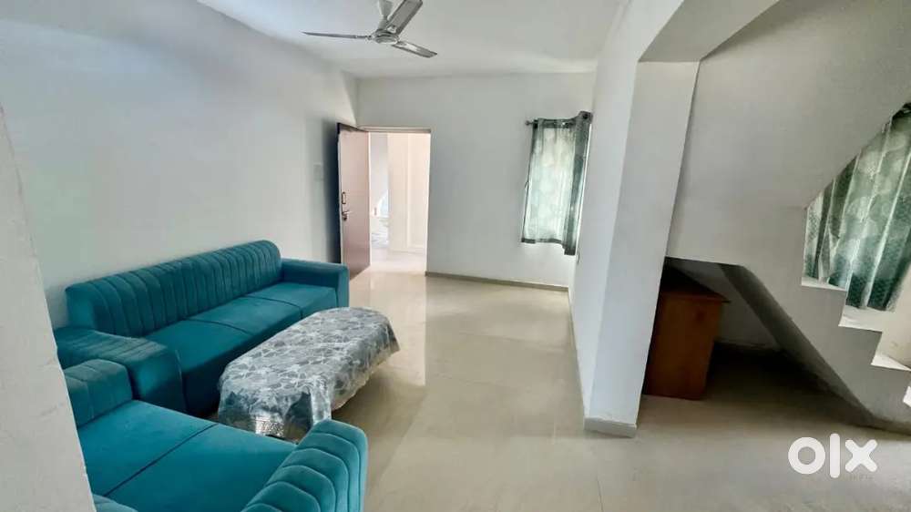 Bechalar furnished flat for rent in thaltej