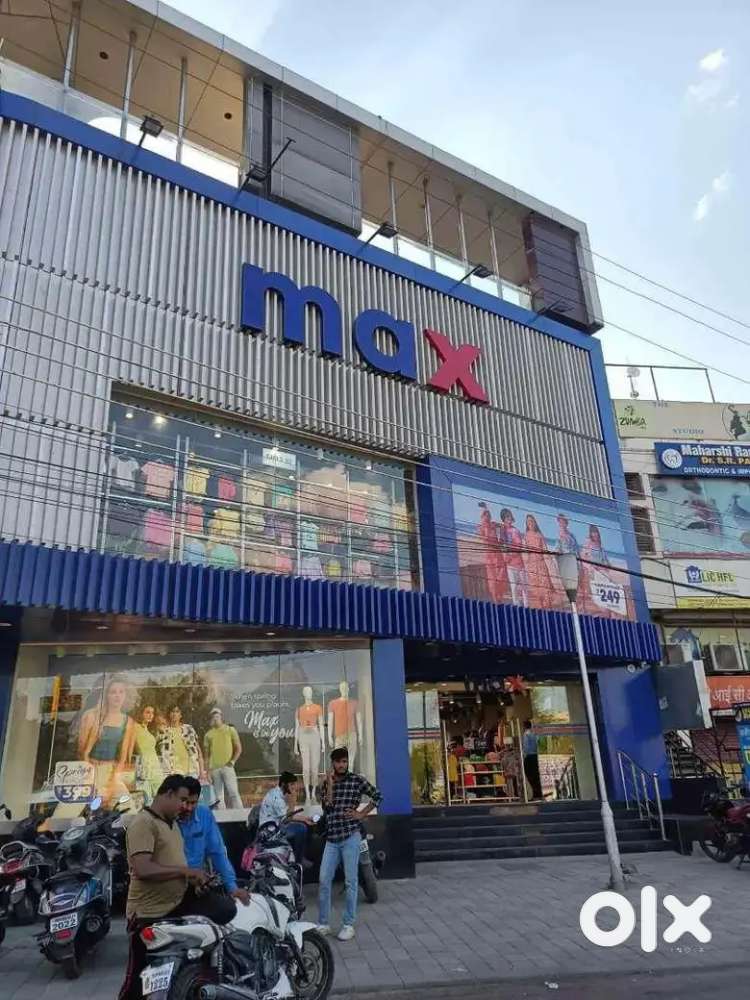 NEED SOME GIRL & BOY FOR SHOPPING MALL !!