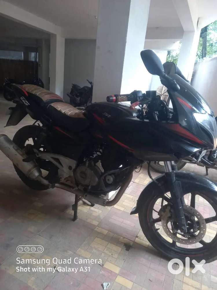 Bajaj Pulsar good condition RH Road Kurnool 220 cc