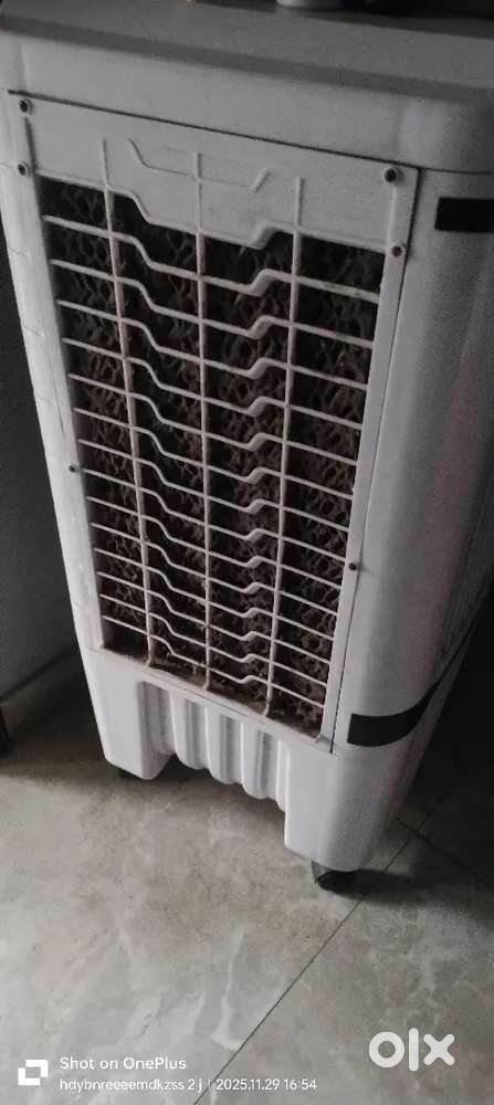 Cooler big size perfect condition