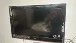 I am selling my TV which is in welll usable conditions.