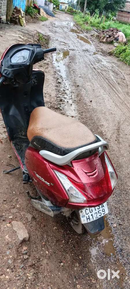 Some scratches on bike,