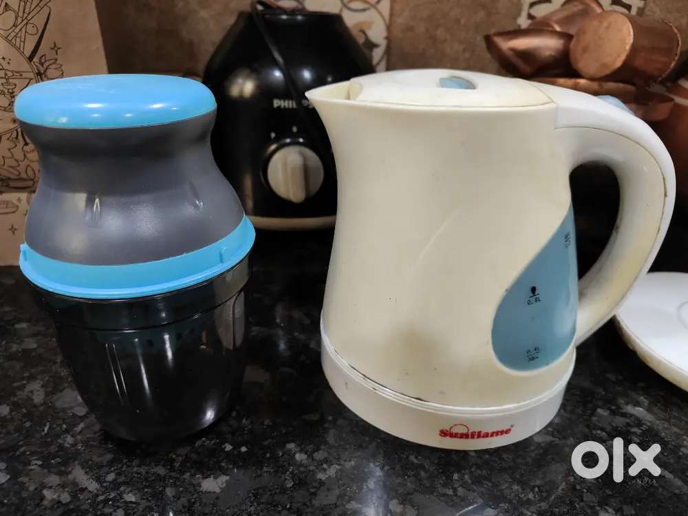 Electric kettle and juicer combo