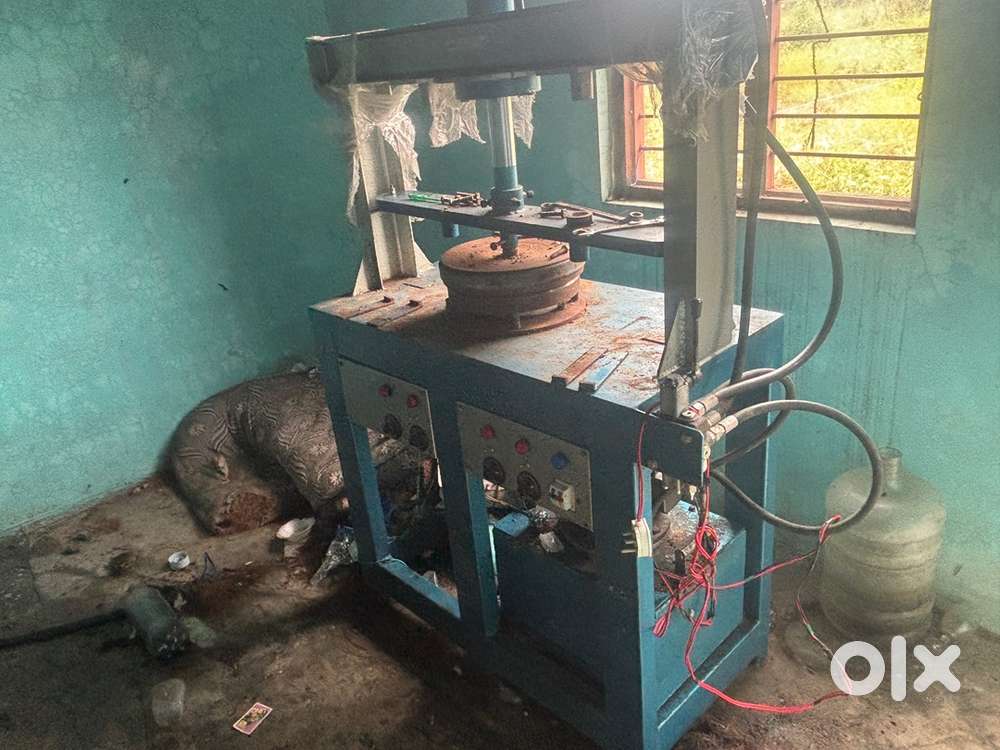 Paper plate making mechine