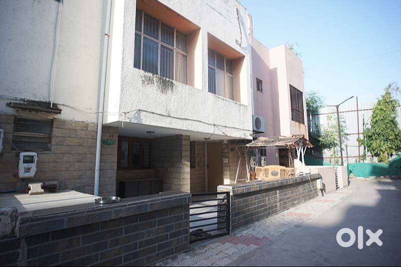 5 BHK Saket Row House For Sell in Memnagar