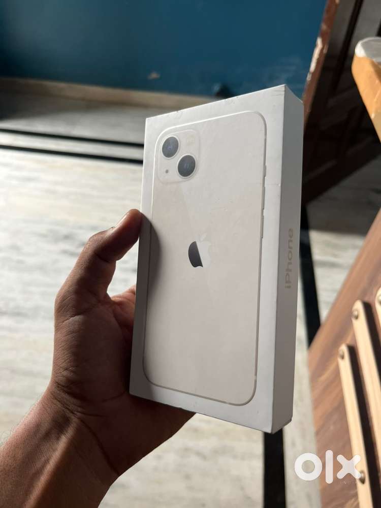 Apple i phone 13