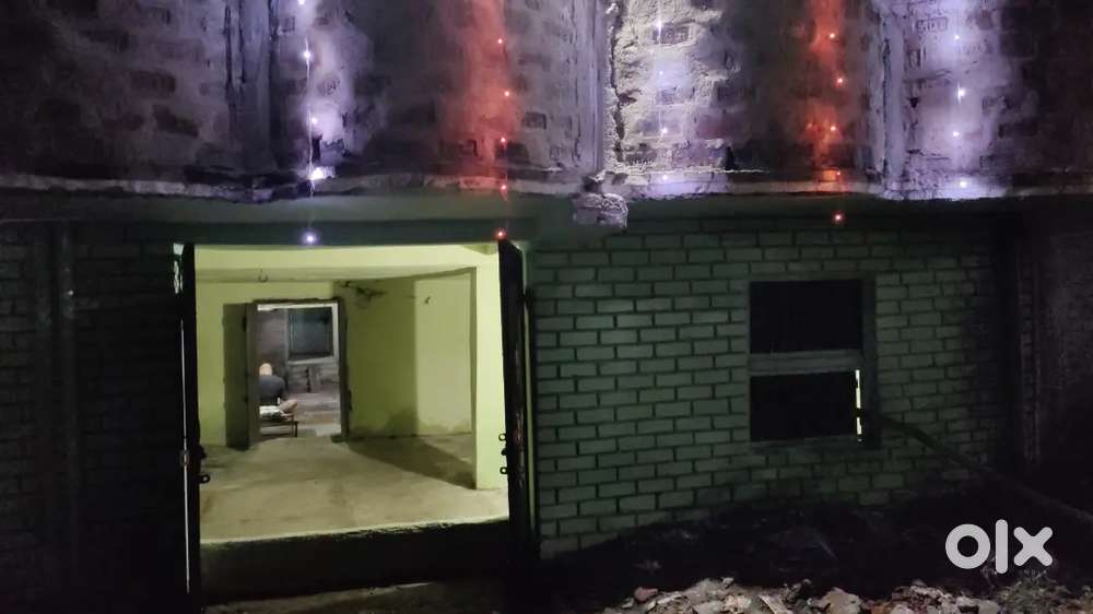 Selling my own independent house 2 floor roof 4+ rooms hall parking