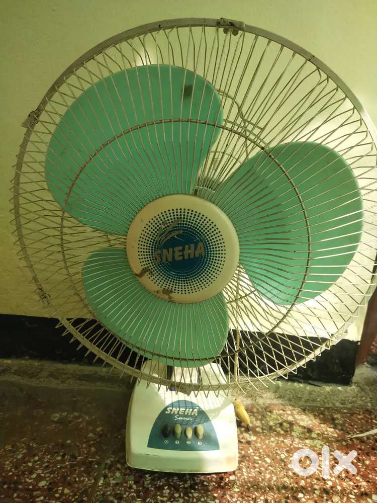 TABLE.  FAN IN A GOOD CONDITION