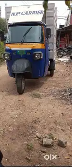 Electric three wheeler auto container body