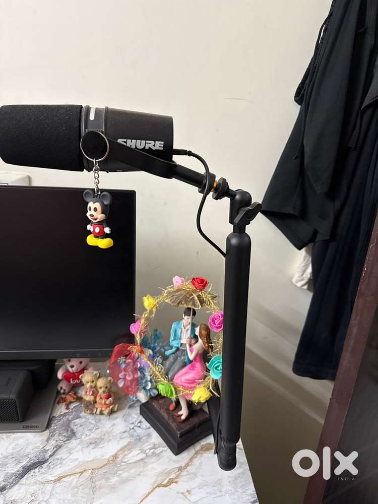 Shuru Mv7+ with original stand