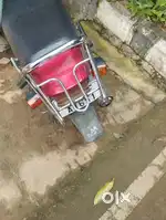 Excellent condition giving 75 km per litre