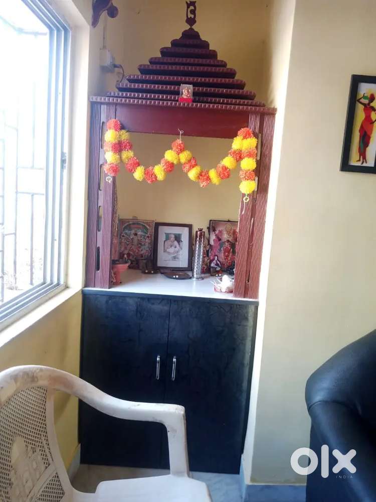 On 42ft road, all daily aminities in doorstape, 4 bed3 bath 1 balcony