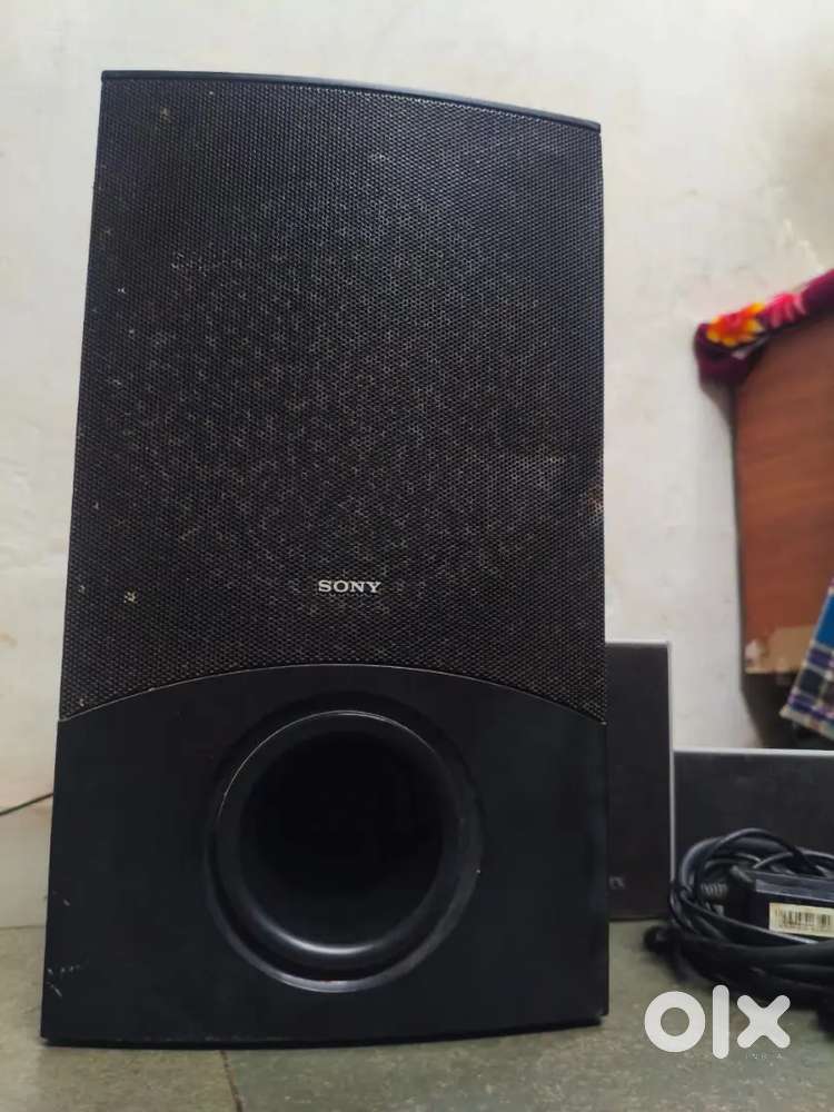 Sony home theatre ad outdoor speaker