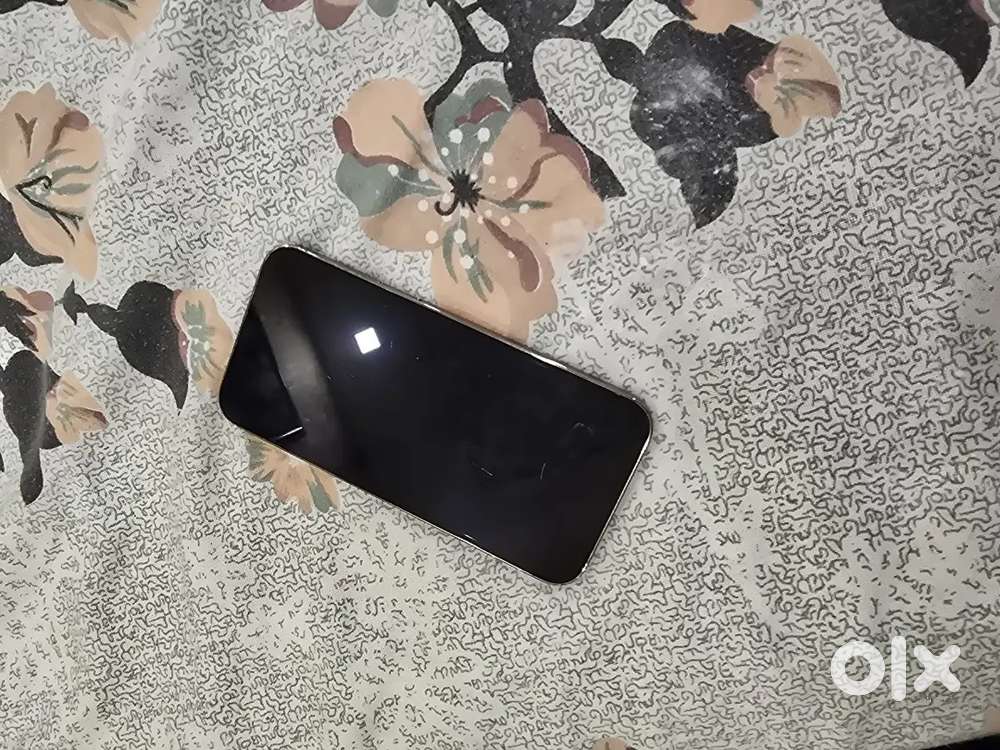 14Pro max  all good new phn lens hai