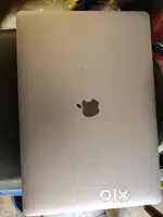 MacBook pro 2017 16/256