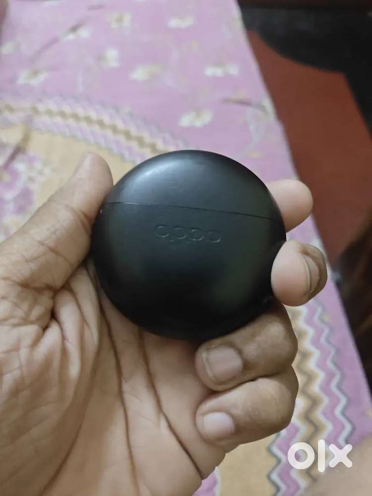 Earbuds of oppo