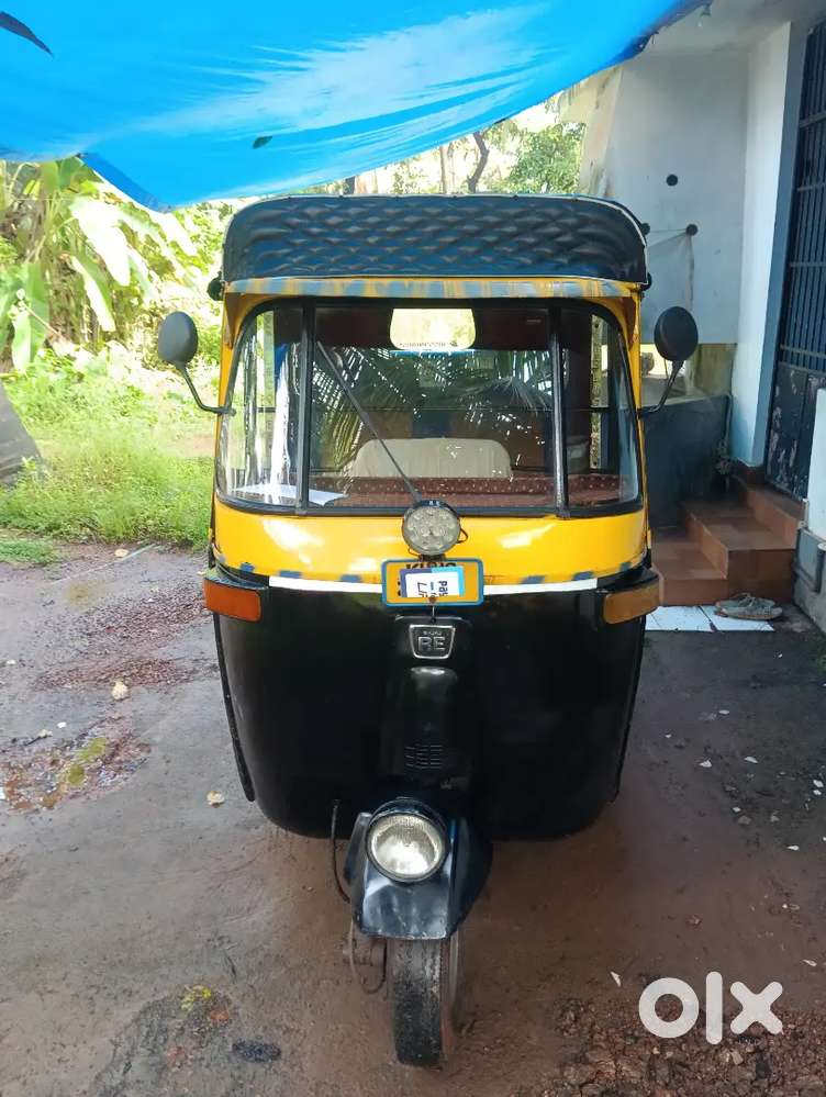2013 model Bajaj kutty diesel auto for sale