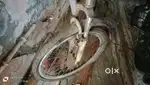 cycle mai sirf break krab hai