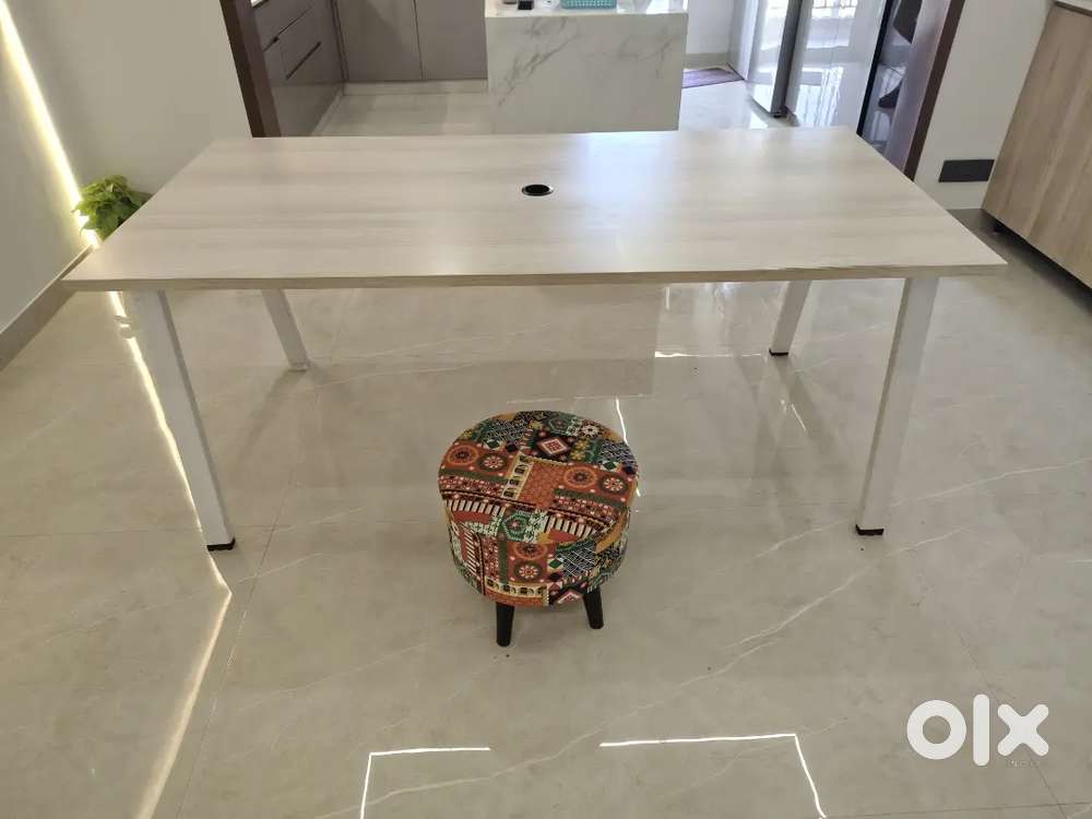 Computer - Study cum Dining Table