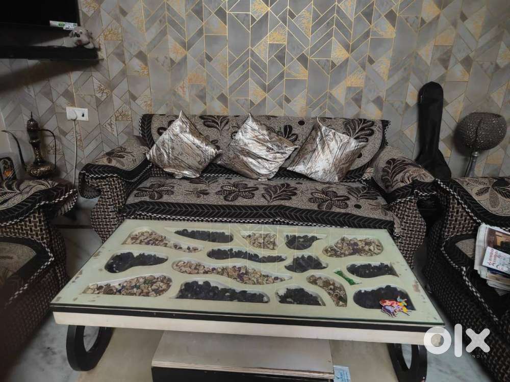 5 seater sofa set with centre table, self made, 8 years old