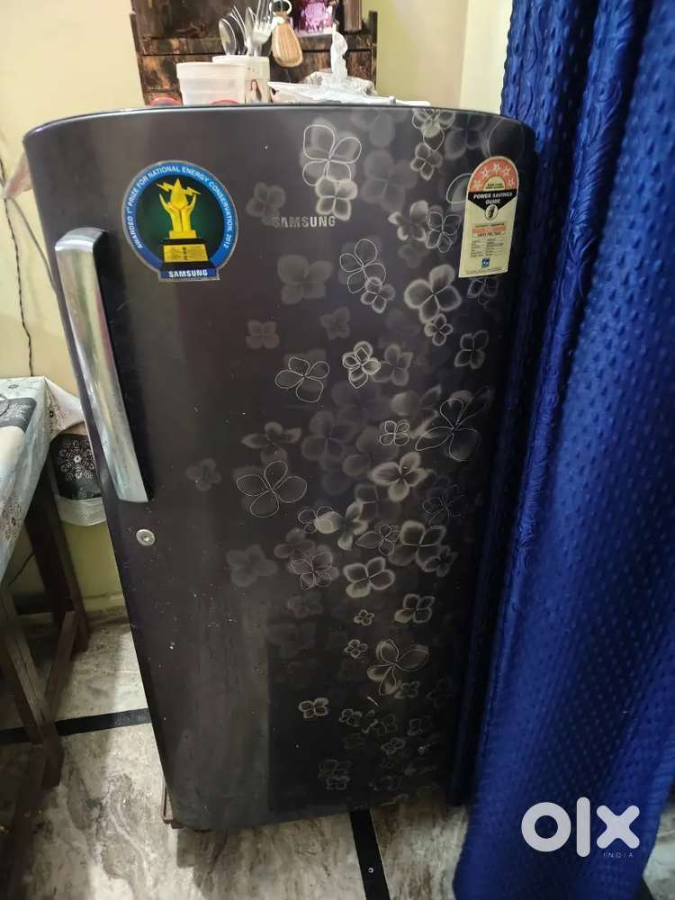 Samsung freedge 5 star 2017 purchased