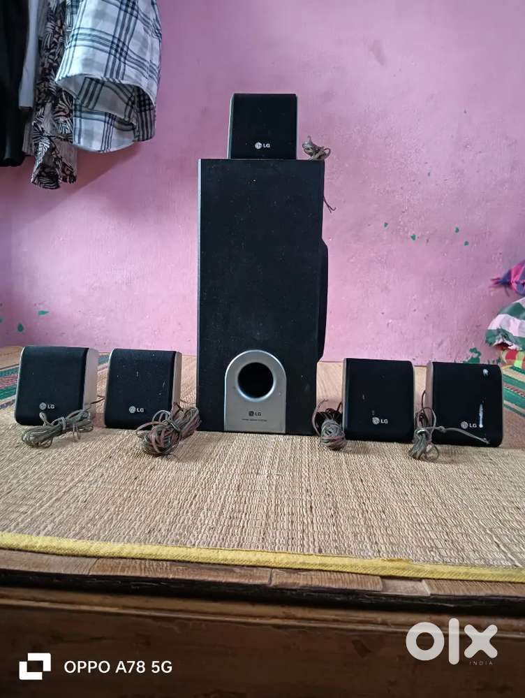LG SUB AND SURROUND SPEAKER RS: 5000 AND SONI SUB