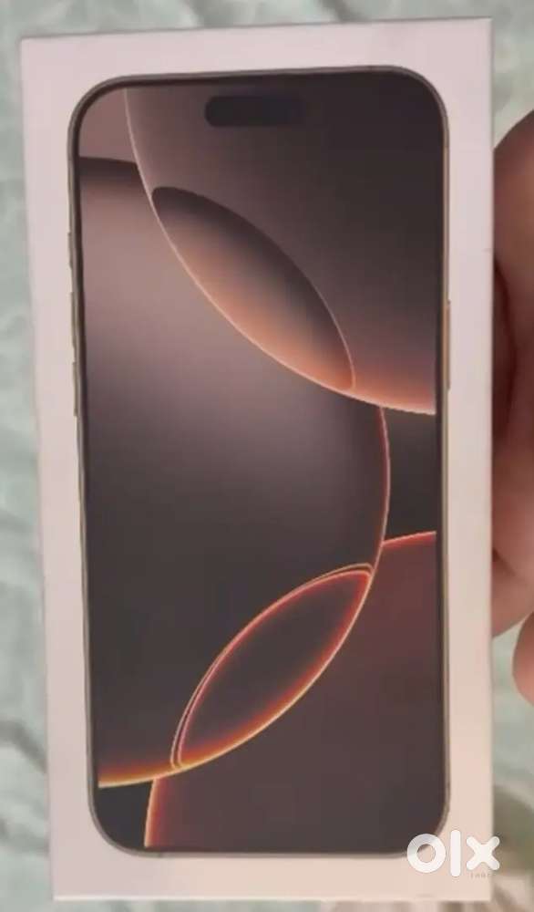 IPHONE 16 PRO MAX DESSERT 256 GB 3+ MONTHS OLD WITH BILL,BOX & ACCSR.