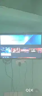 Samsung LED TV (32) in black Colour