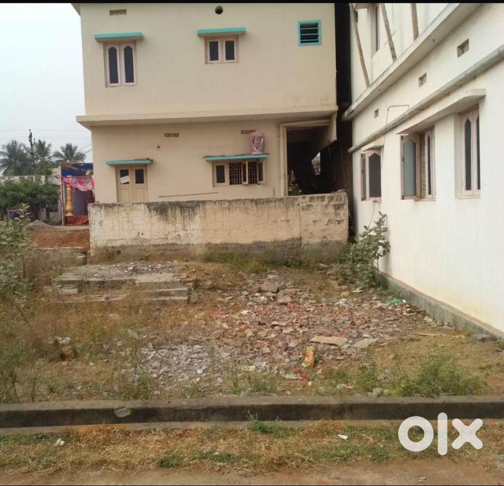 Aganampudi plot for sale