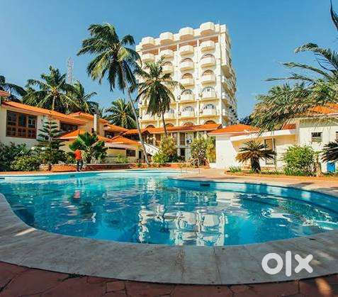 Restaurent Captain & service man, Receptionist