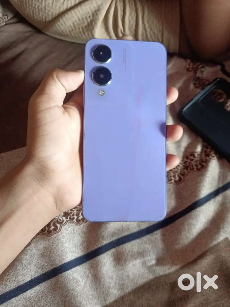 Vivo y17s 4+4 128gb  1year old oll ok oll original phone