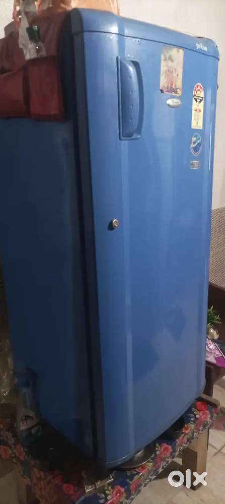 Whirlpool 24 primer with full size cooler new condition
