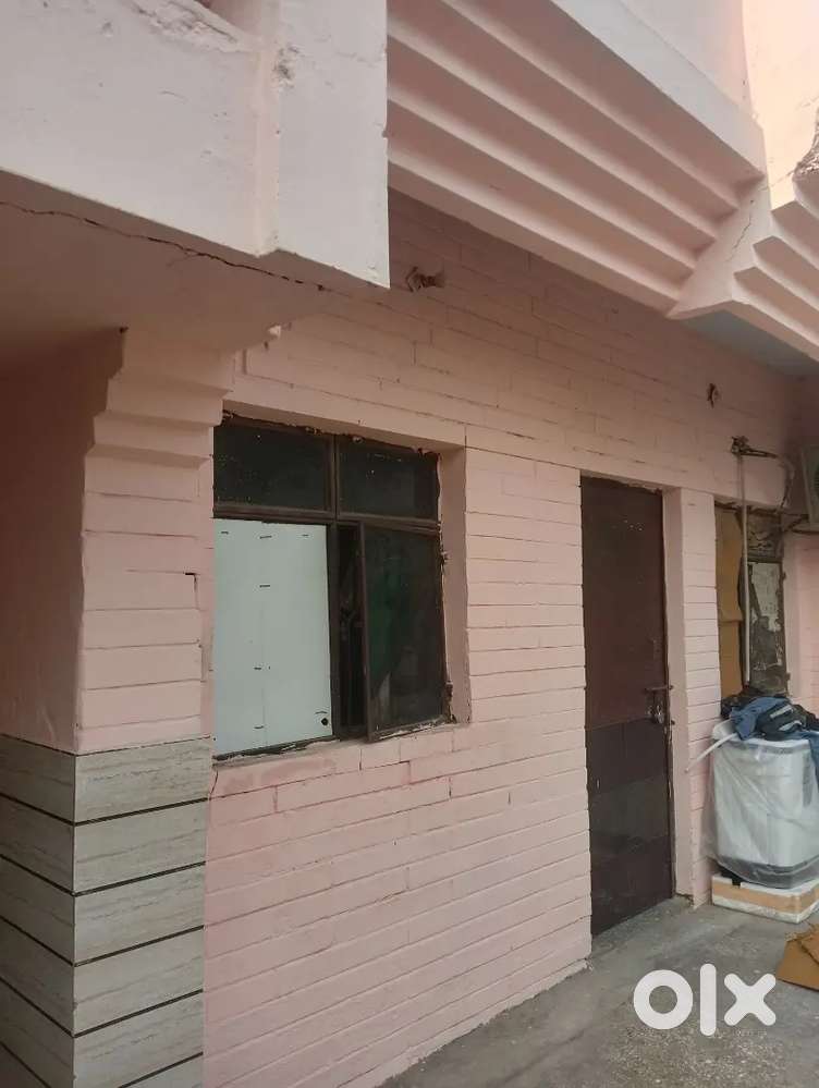 Rent for room boys and girls