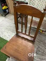 6 seater Dining table with 6 chairs