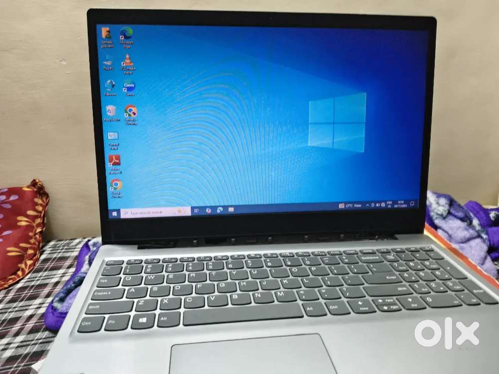 Lenovo laptop 8/256