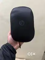 Apple beats studio pro headphones