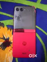 Motorola Razor 40 ultra, 12/256 storage, bill box charger available.