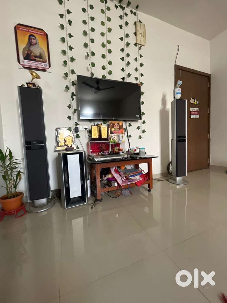 Sony DAV -DZ 120k home theater