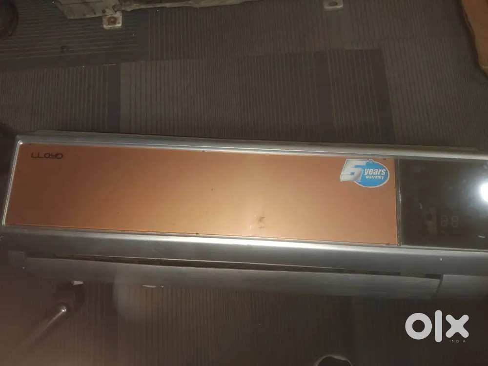Lloyd Split AC 1.5 ton