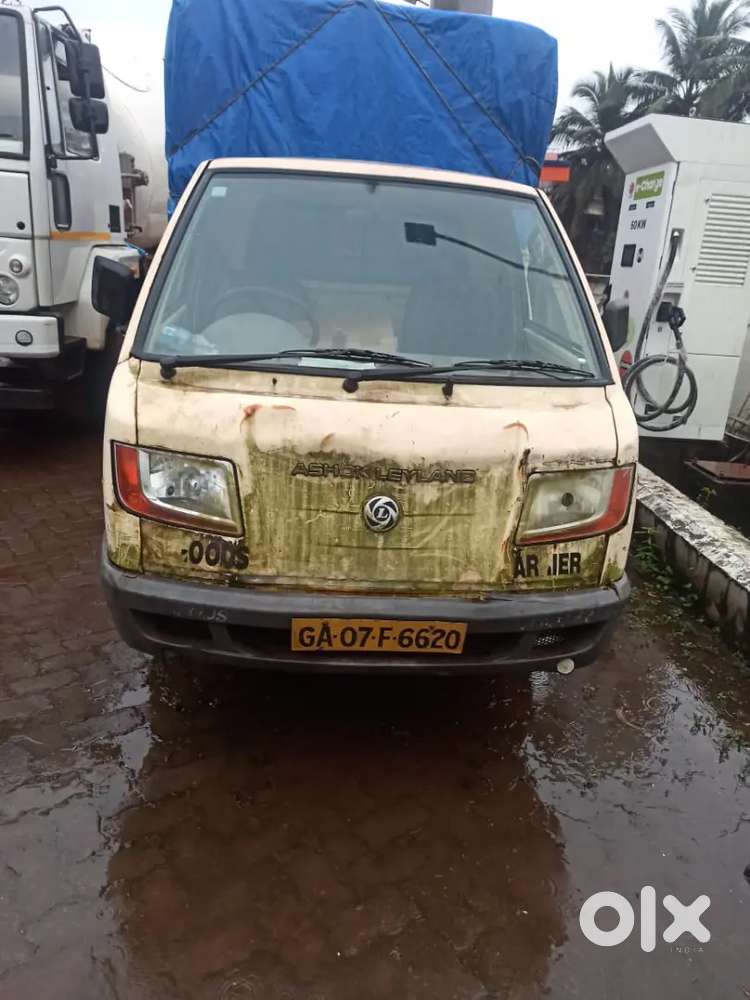 Ashok Leyland dost 4 bolt