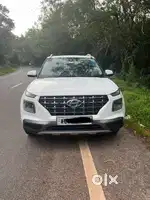 Hyundai Venue 2021 Petrol Well Maintained