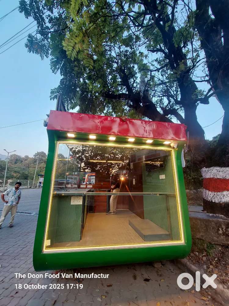Mini 24×7 Café Kiosk Available for Rental at Petrol Pump
