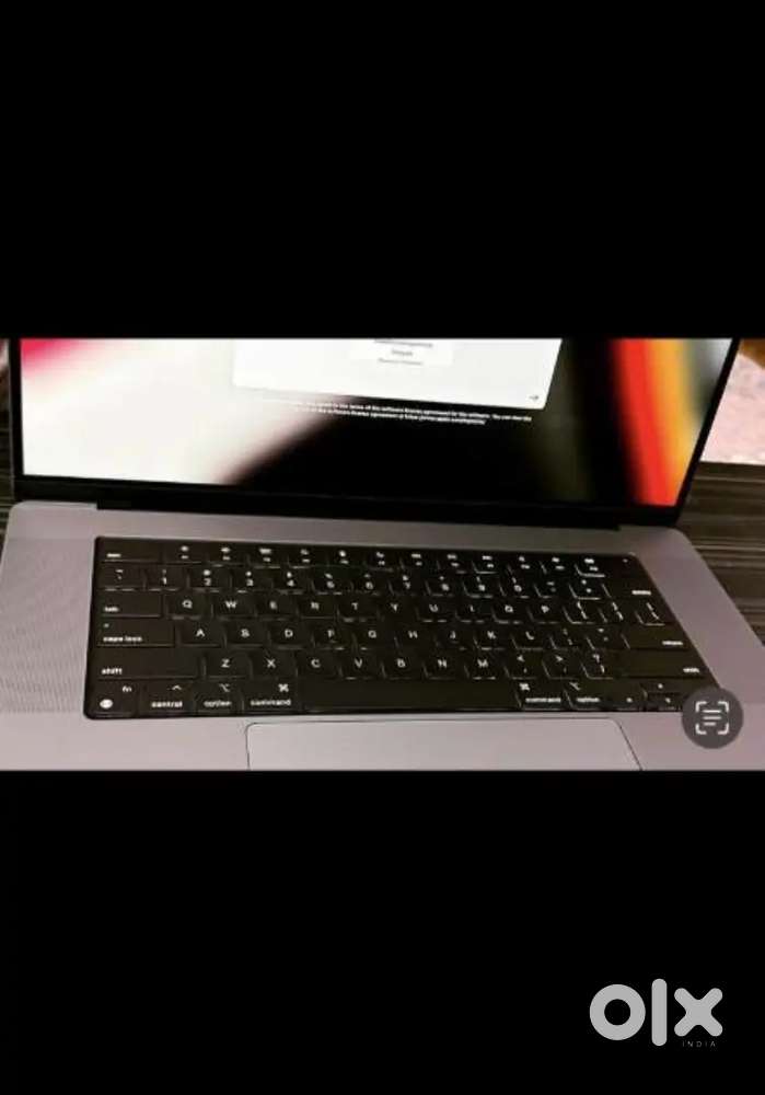 MacBook pro m1 16 1tb